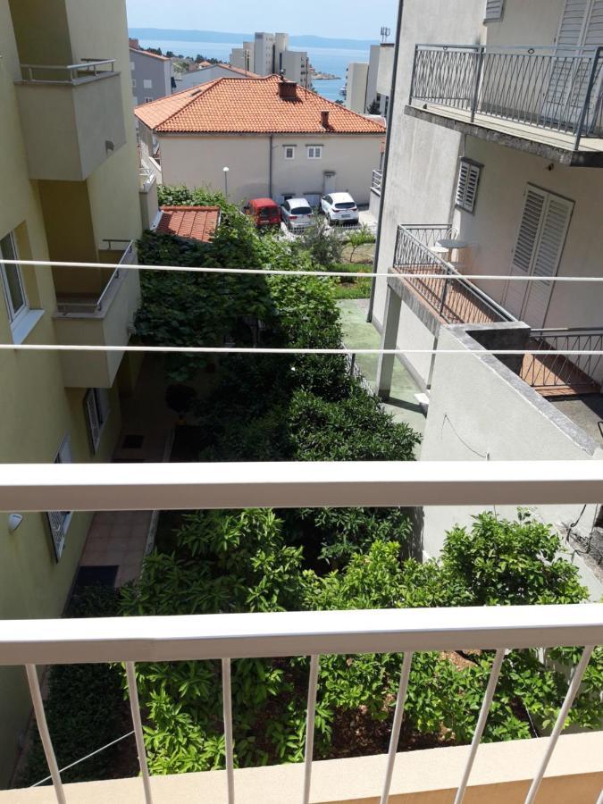 מאקרסקה Apartments Smiljana Mucic מראה חיצוני תמונה